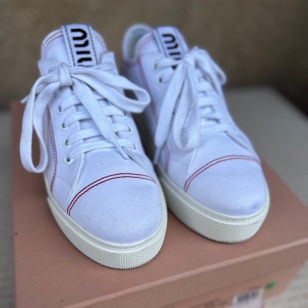 MIU MIU White/Red Canvas Sneakers Size: 7.5